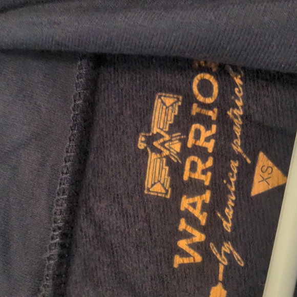 Warrior by Danica Patrick top size xs - Picture 3 of 3